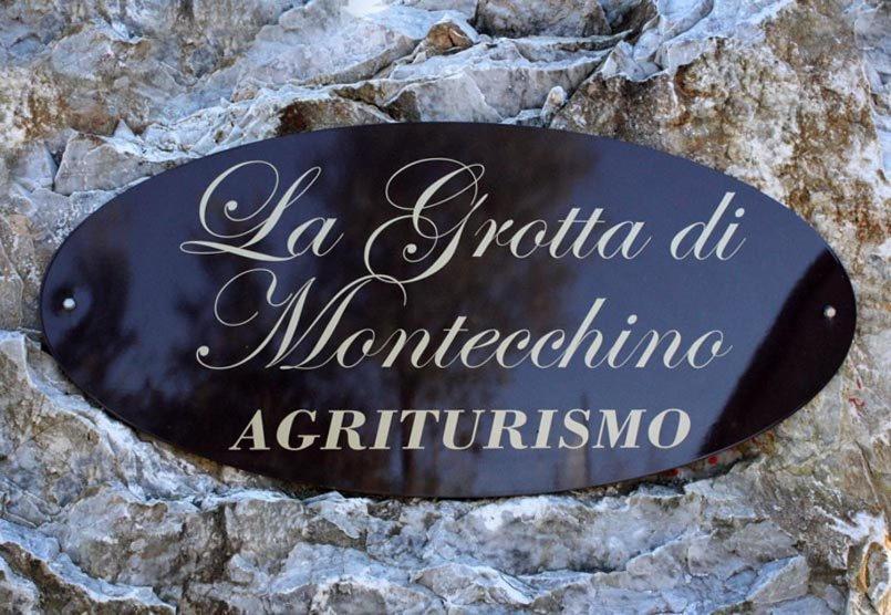 Agriturismo La Grotta Di Montecchino Siena Eksteriør bilde