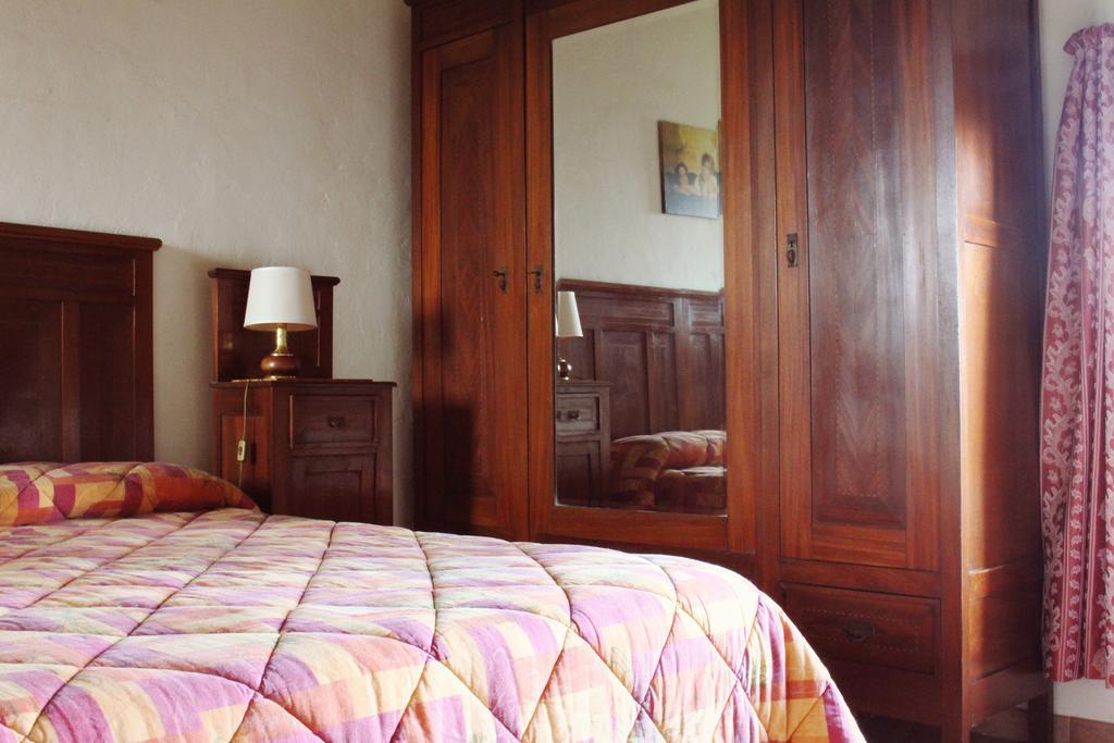 Agriturismo La Grotta Di Montecchino Siena Eksteriør bilde