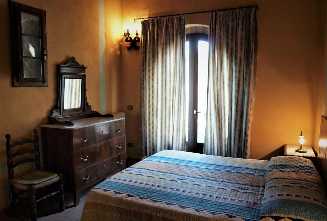 Agriturismo La Grotta Di Montecchino Siena Eksteriør bilde